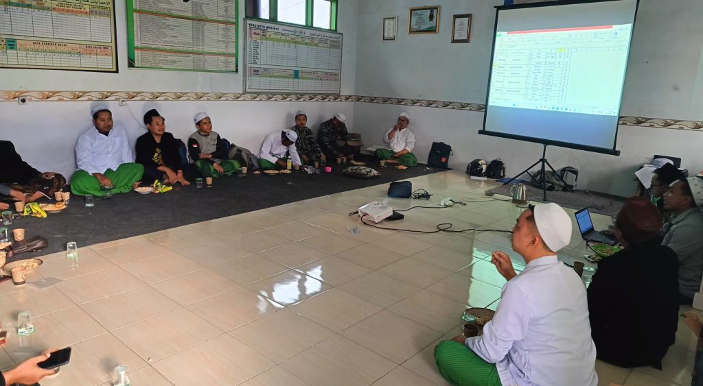 Madrasah Ibtidaiyah Gelar Pembinaan Manajemen bagi Dewan Guru